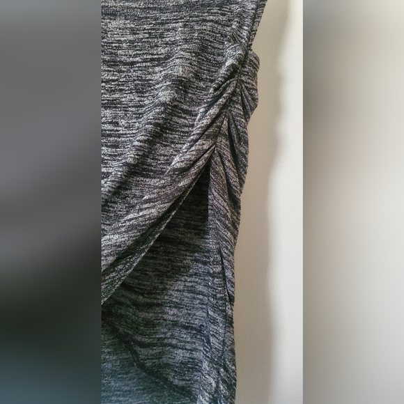 Wilfred Pencil Skirt Small Black and Grey Heathered - Picture 5 of 7